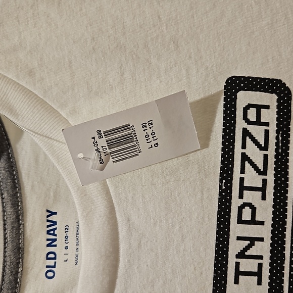 Graphic Tee - L - Picture 4 of 4